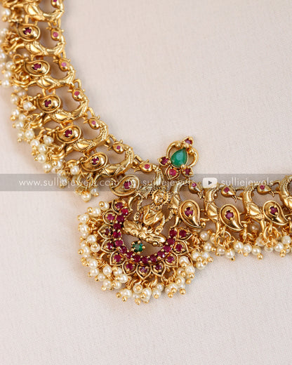 Goddess Pearl Necklace with Earrings