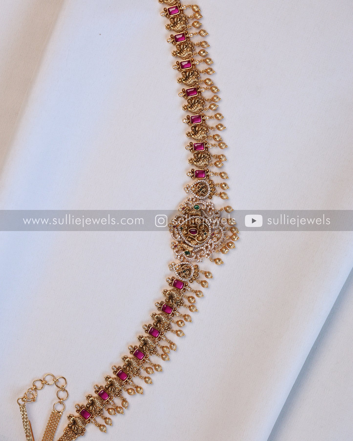 H187 - Ruby Premium Stone Peacock No Idol Hipchain