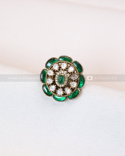 R34 - Emerald Kundan Premium Adjustable Ring