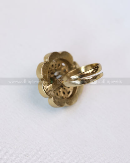 R34 - Emerald Kundan Premium Adjustable Ring