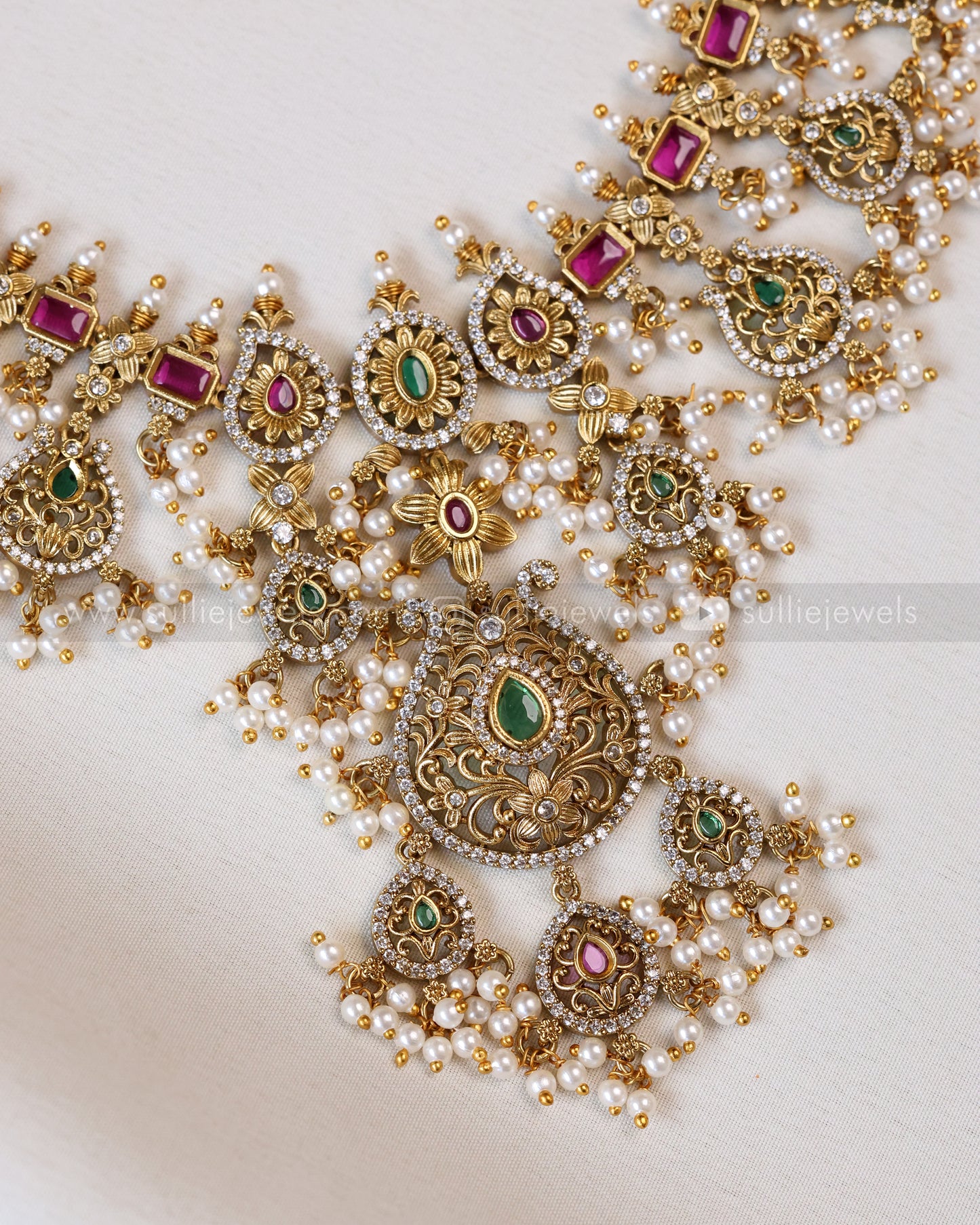 3553 - No Idol AD Raindrop Pendant Guttapusalu Hanging Necklace with Earring