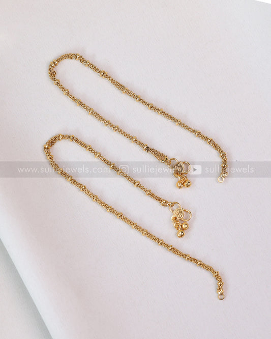 AK106 - Minimal Golden Ball Design Anklet