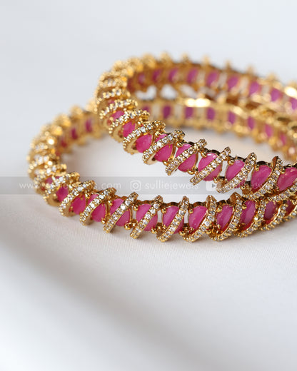 9080 - Premium Swirl Pink Ruby Stone Bangle - Set of 2