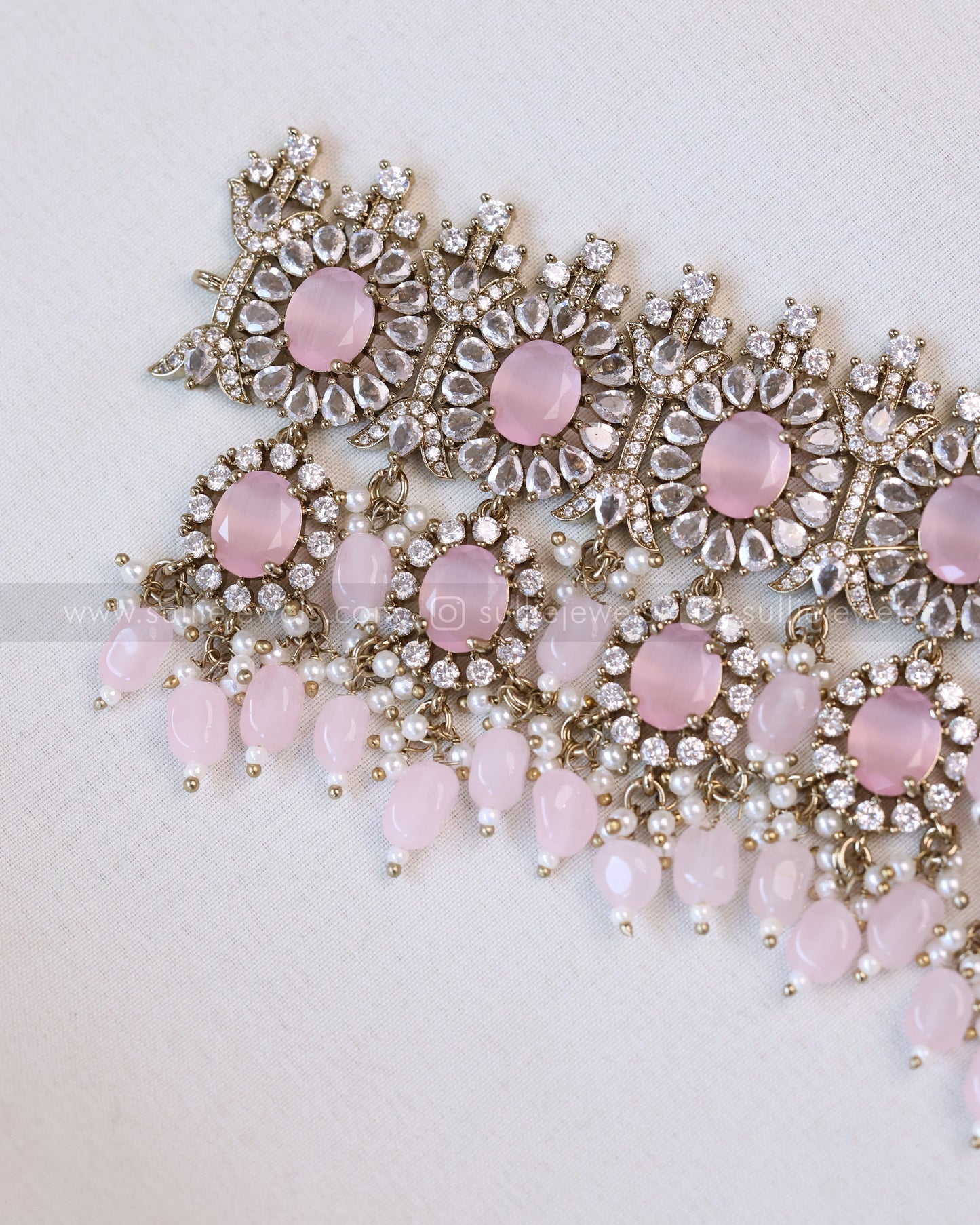 2101 - Premium Pastel Pink Heavy Choker with Earrings