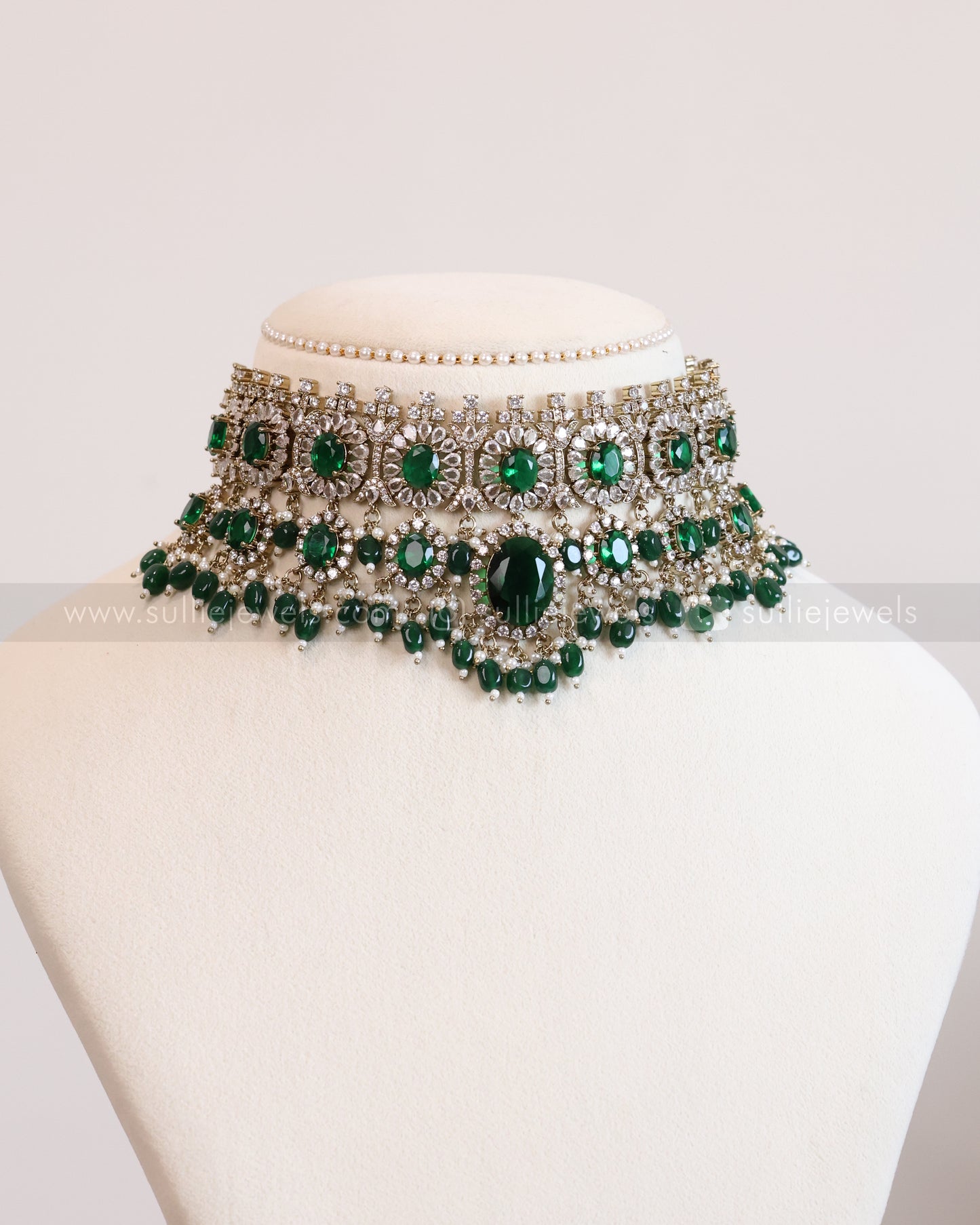 2104 - Premium Dark Green Heavy Choker with Earrings