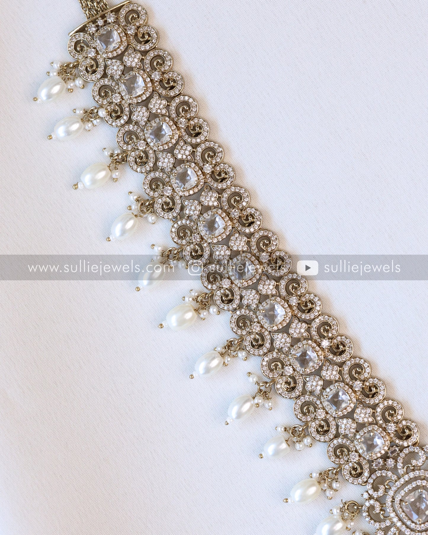 Victorian White Stone Premium Hipchain