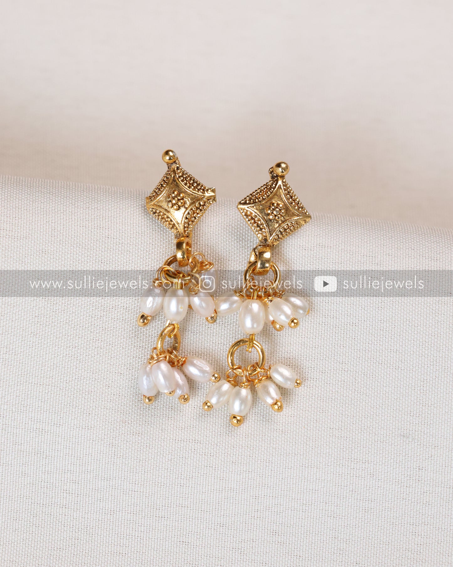 Guttapusalu Necklace Set with Earring