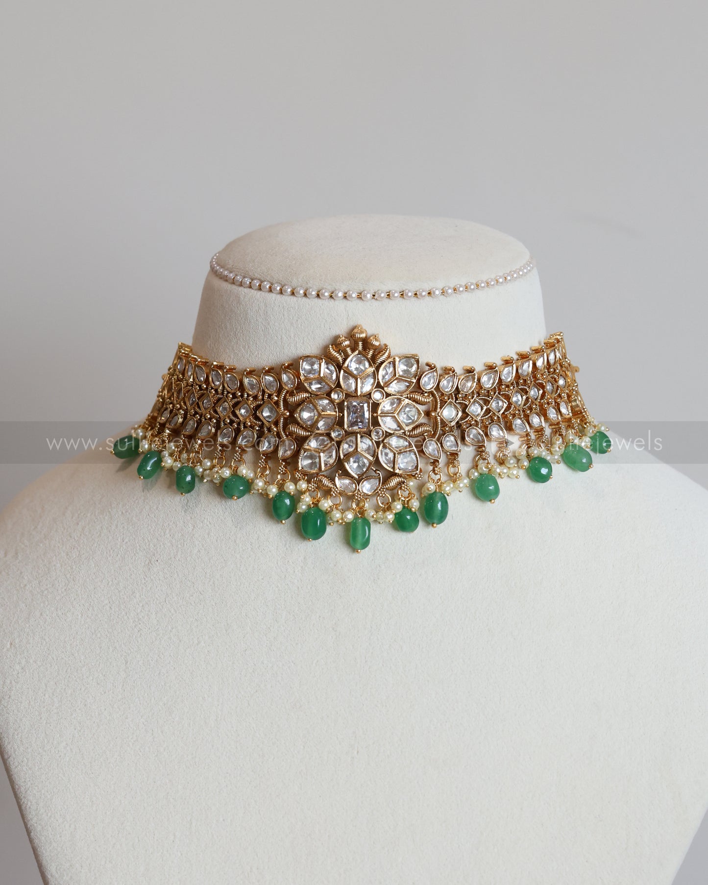 Premium White Stone Heavy Choker with Earring - Mint Beads