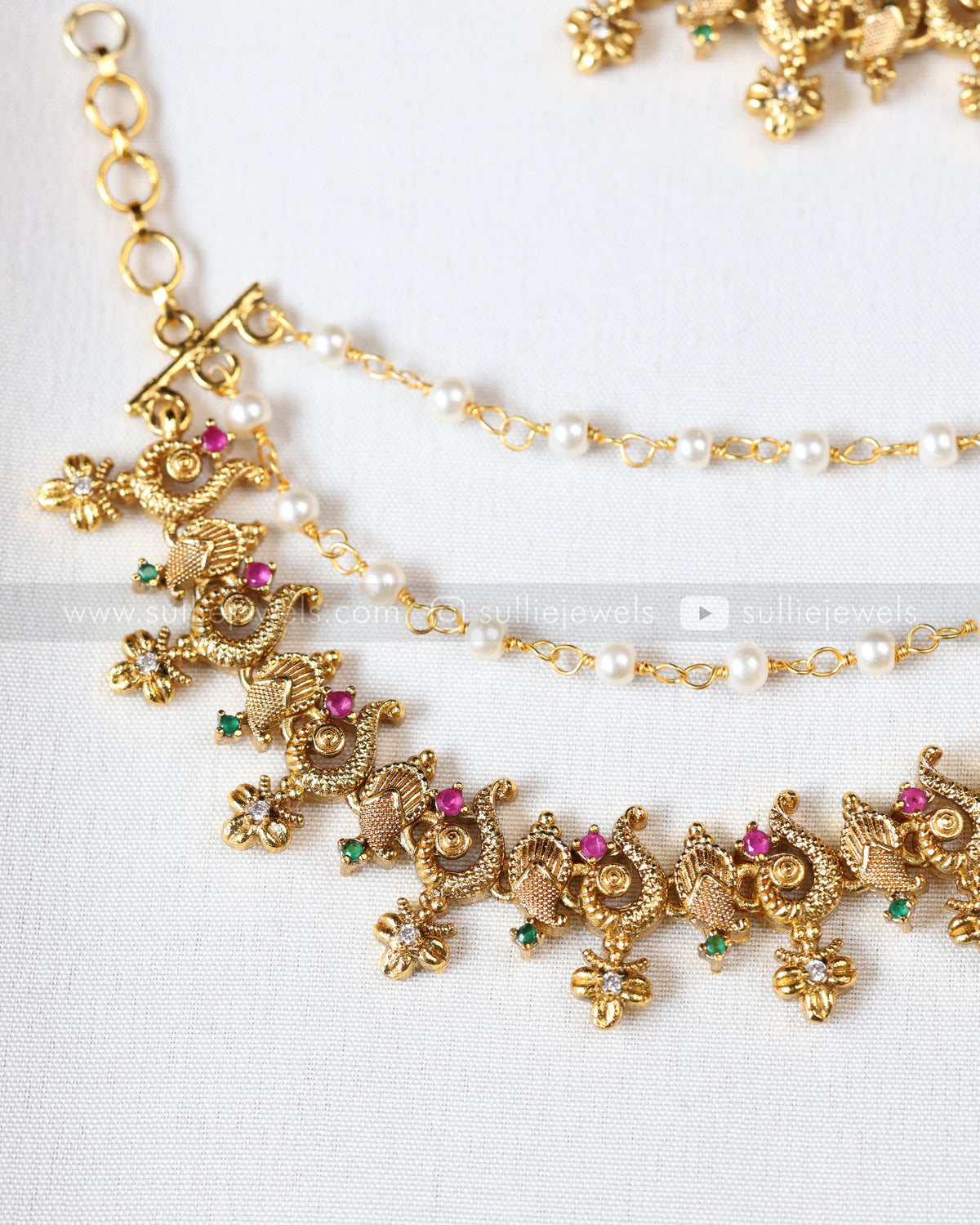 Matt Gold 3 Layer Pearl Matti / Earchain