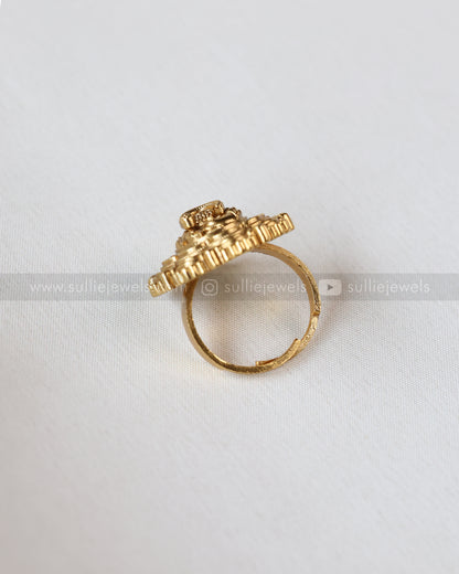 R24 - Green 3D Peacock Premium Adjustable Ring