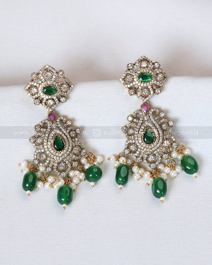 3657 - Floral Two Layered Victorian Necklace with Studs - Green