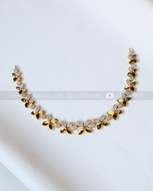 3703 - Diamond Gold Flower Necklace with Earrings
