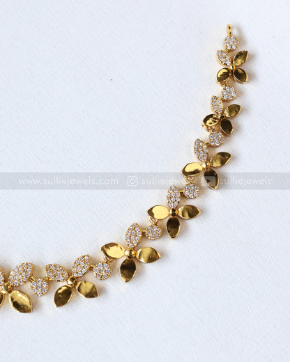 3703 - Diamond Gold Flower Necklace with Earrings