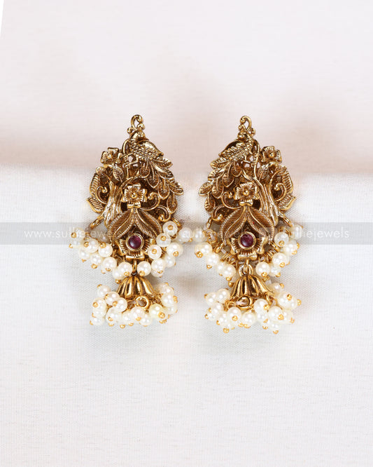 E1215 - Peacock Pearl Antique Earring