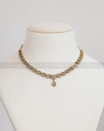 3892 - Diamond Minimal Raindrop Necklace with Stud