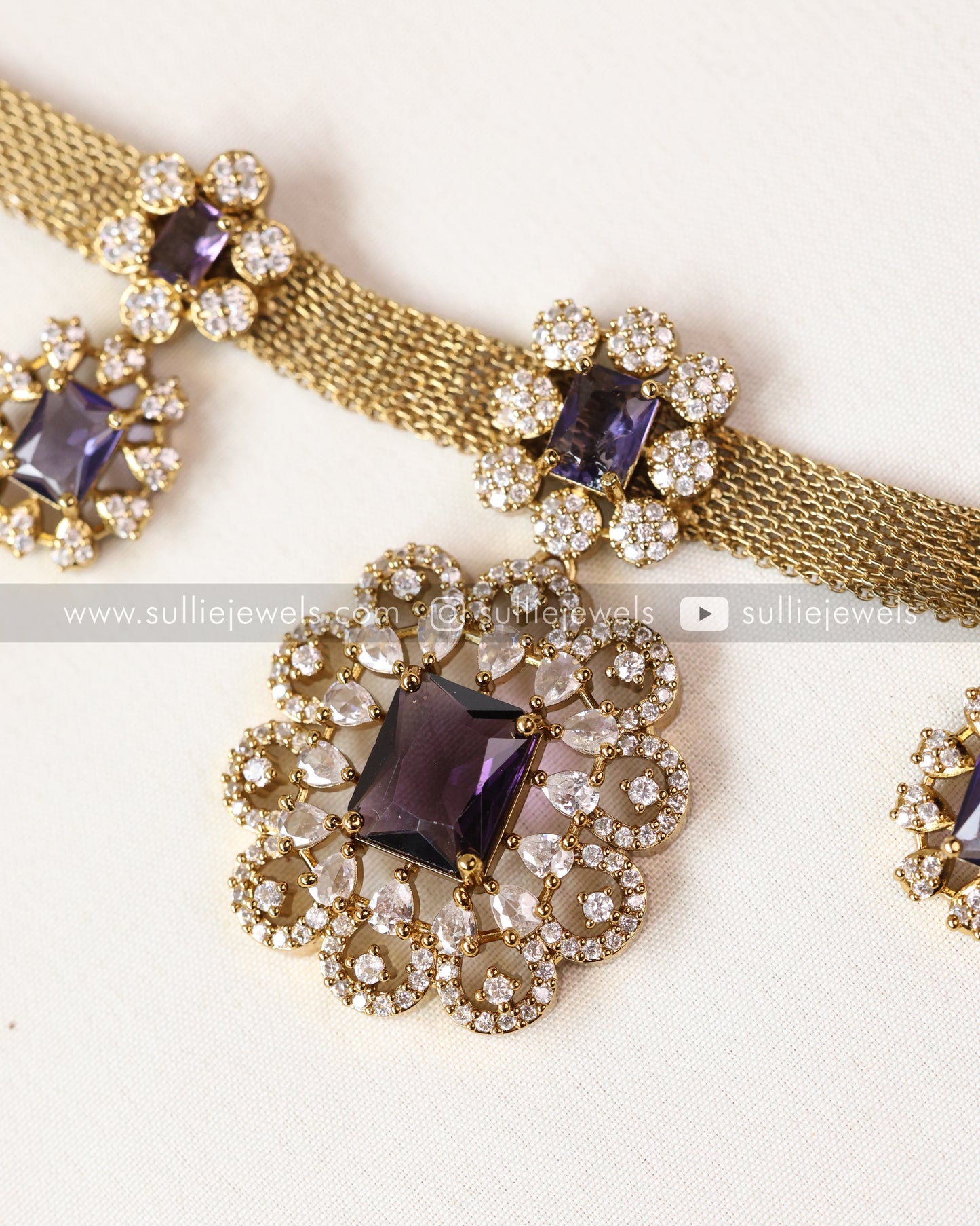 Stone Chain Choker with Earrings