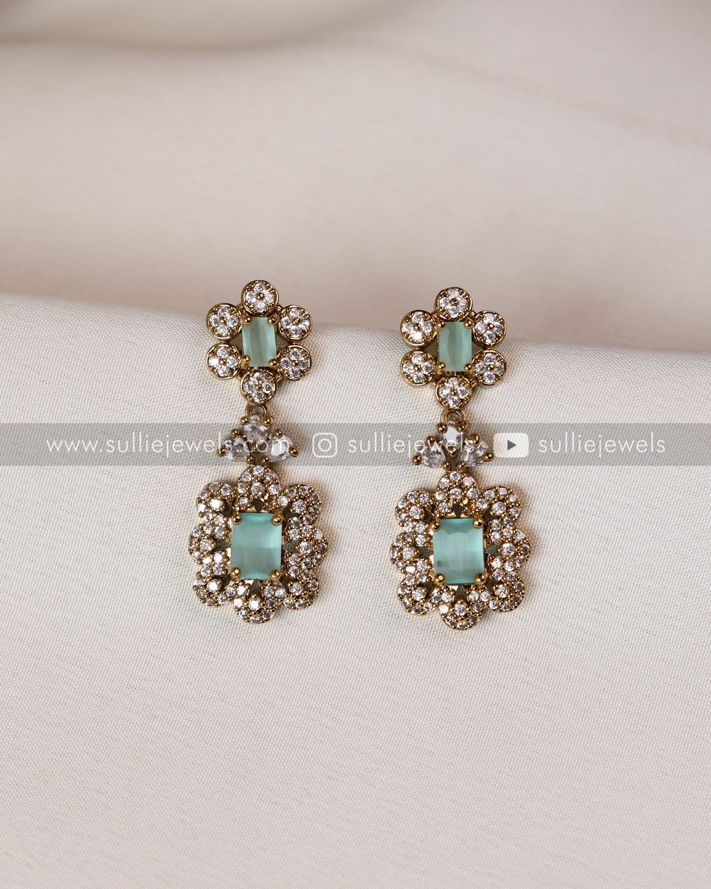 Stone Chain Choker with Earrings