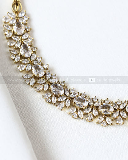3879 - Diamond Lookalike Oval Stone Necklace with Studs