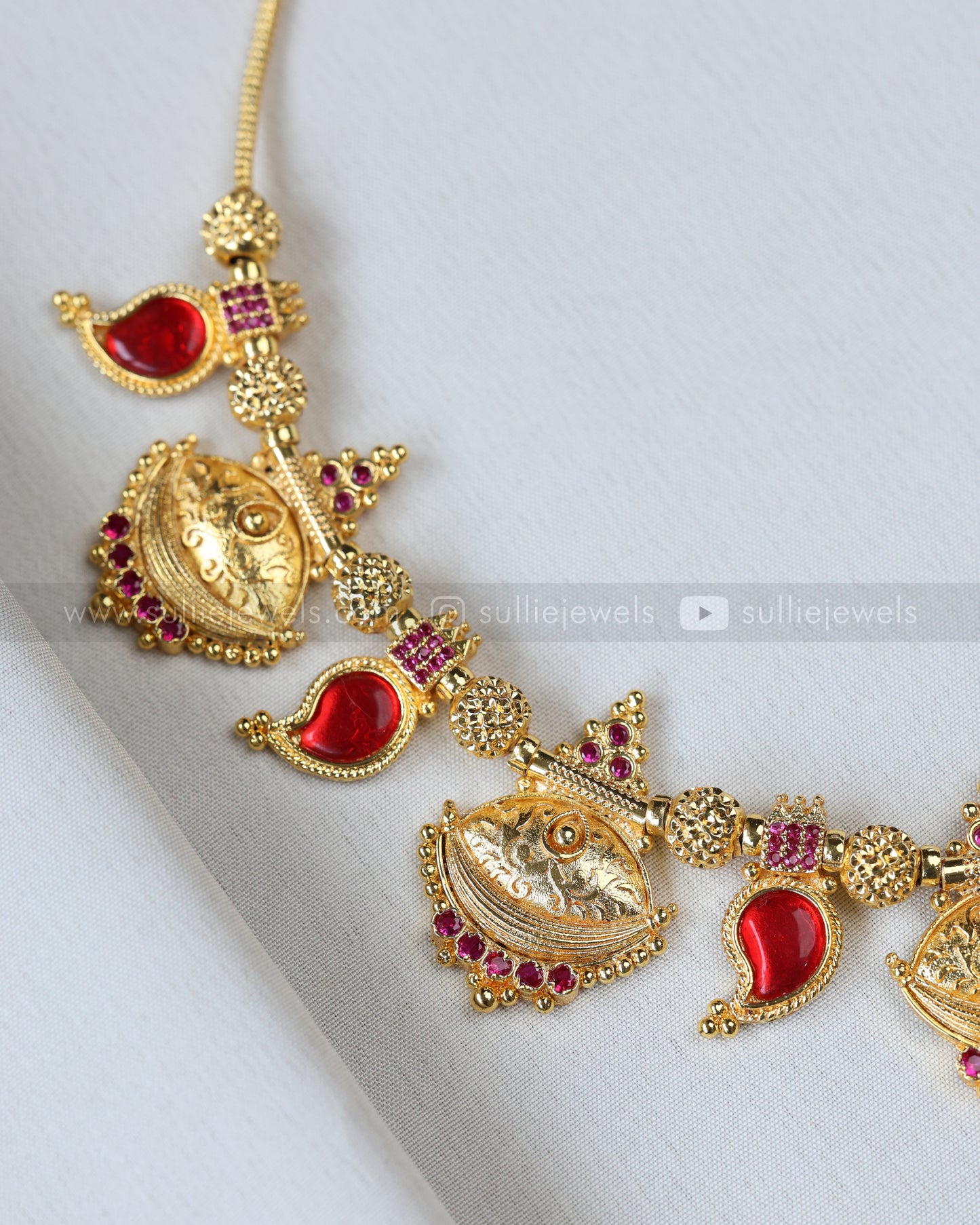 3890 - Gold Ruby Mid Length Mangamaala