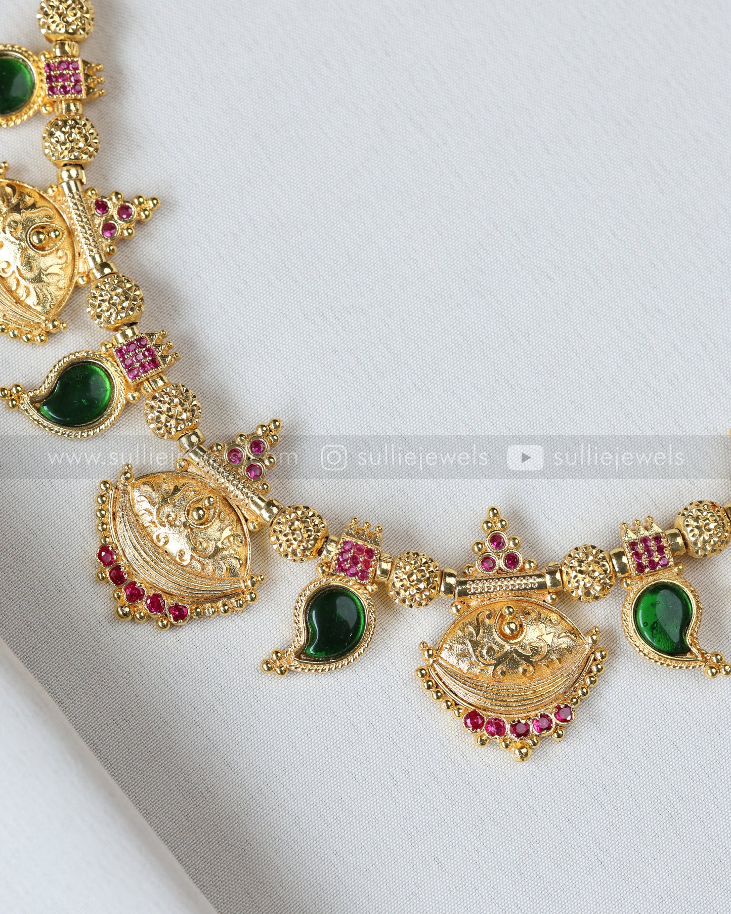 3891 - Gold Green Mid Length Mangamaala