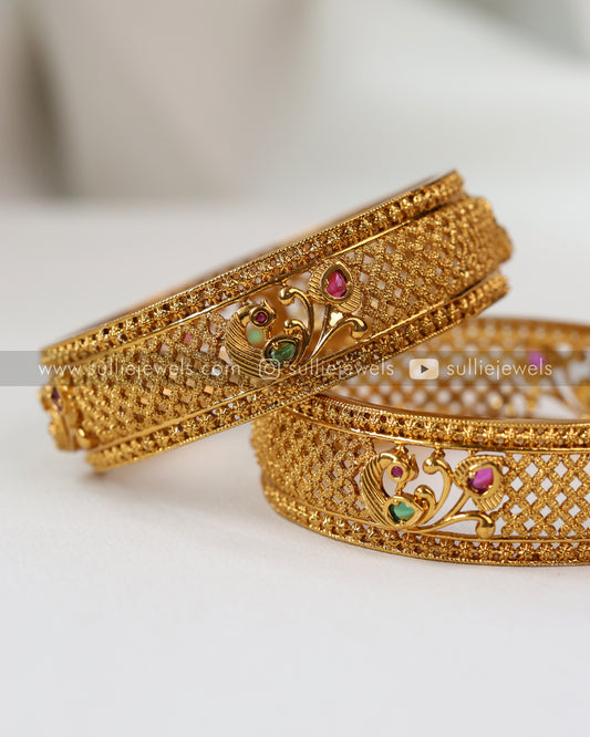 Gold Broad Bangle - 1no.