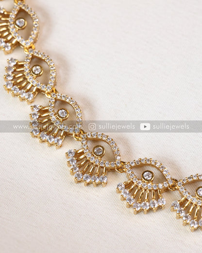 Diamond Eyes Necklace with Stud