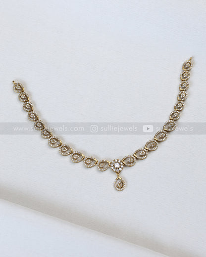 3892 - Diamond Minimal Raindrop Necklace with Stud