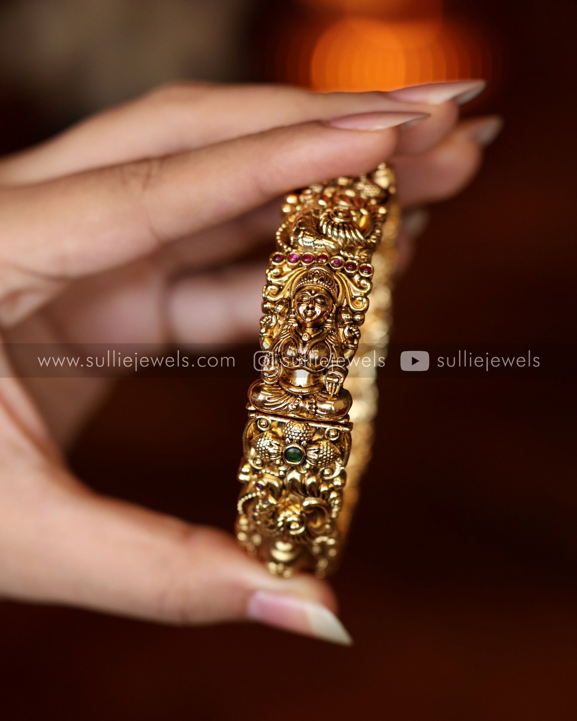 Openable Angle Lakshmi Premium Openable Bangle – sulliejewels