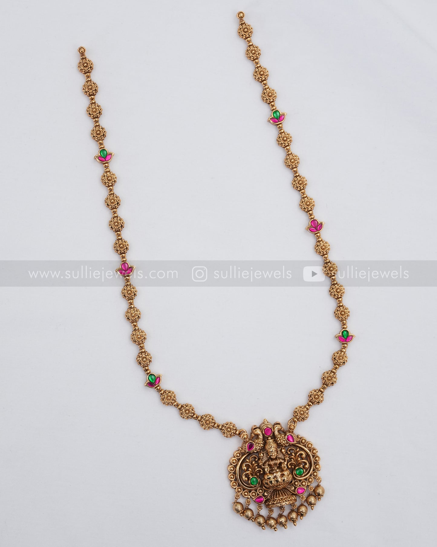 6032 - Lakshmi Premium Copper Gold Pendant Chain with Earrings