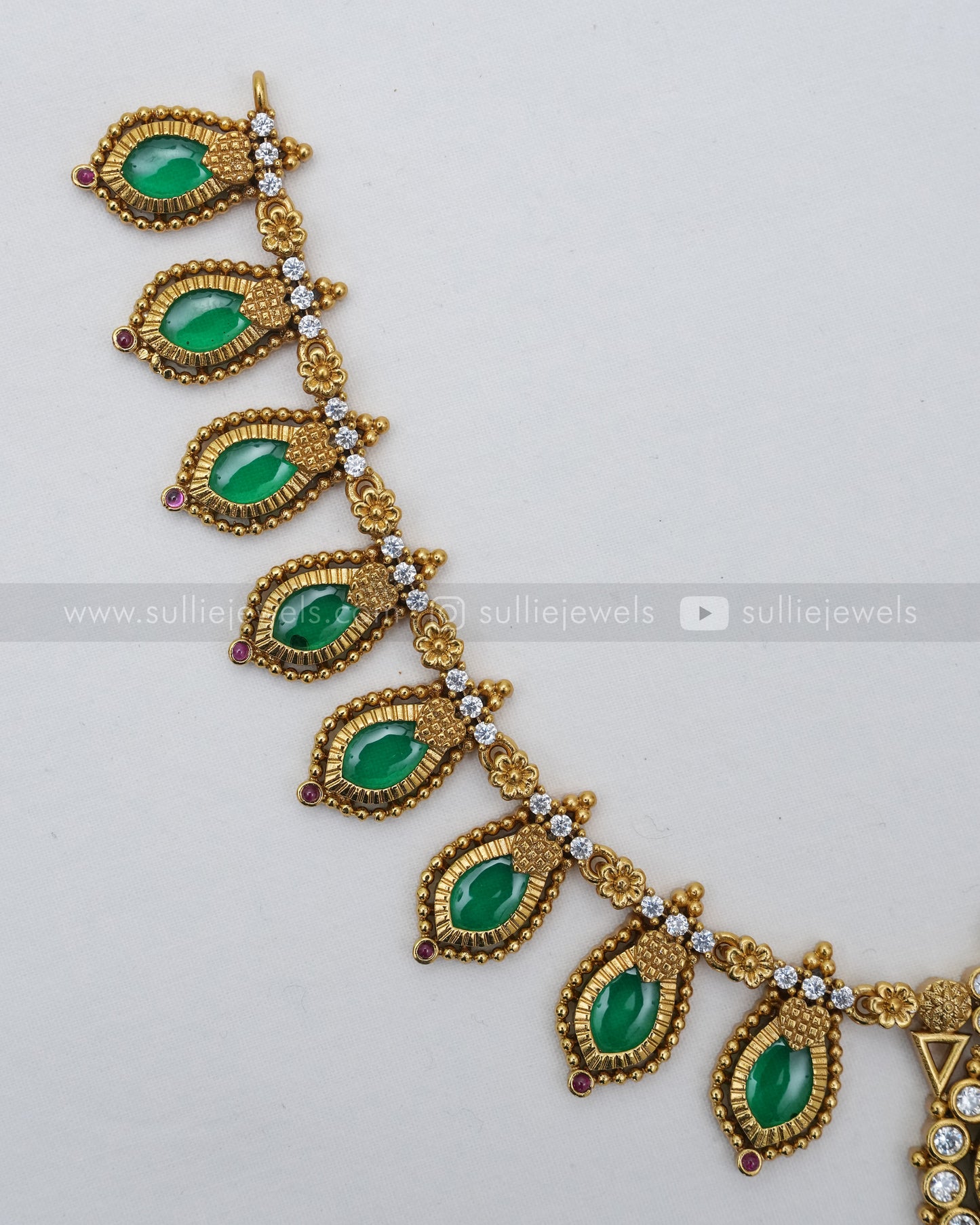 3590 - AD Stone Palakka Necklace with Earrings