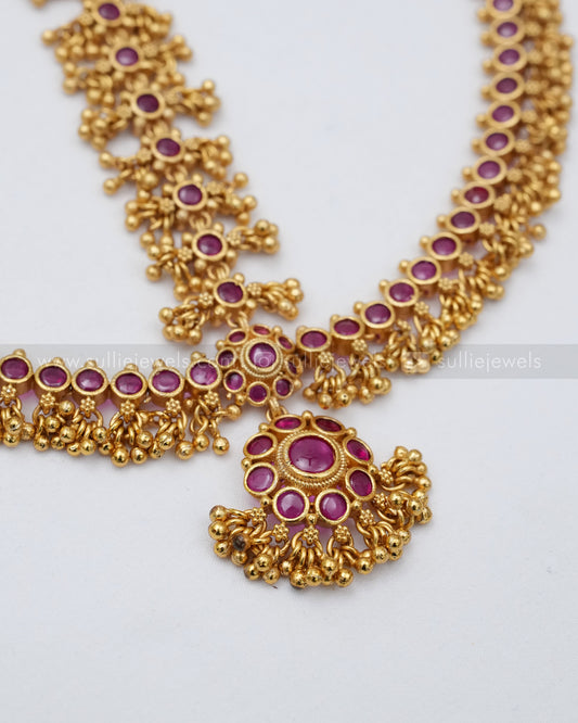 Ruby Floral Kemp Damini Tikka with Gold Beads