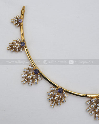 AD Leaf Colour Stone Hasli with Stud