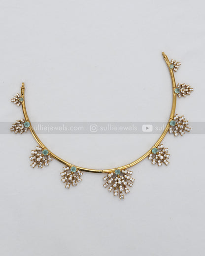 AD Leaf Colour Stone Hasli with Stud