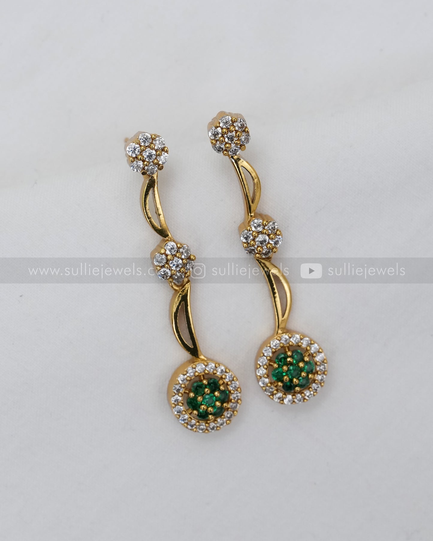 3624 - Minimal Flower AD Green Necklace with Earring