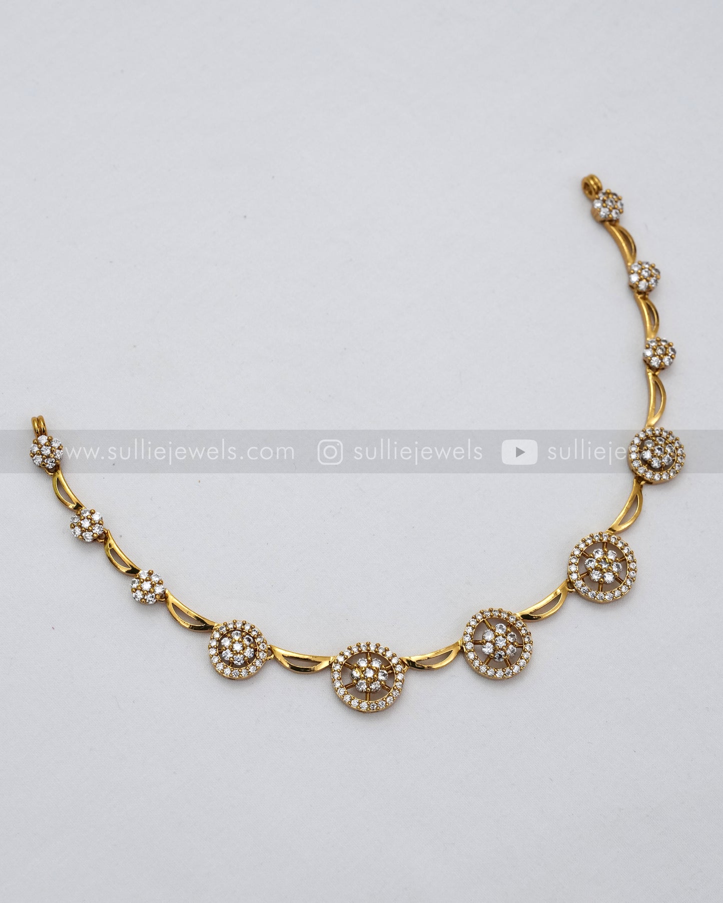 3622 - Minimal Flower AD White Necklace with Earring