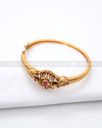 9011 - Minimal Ruby Kemp Elephant Openable Cuff Bangle