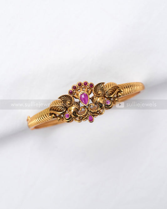 9011 - Minimal Ruby Kemp Elephant Openable Cuff Bangle