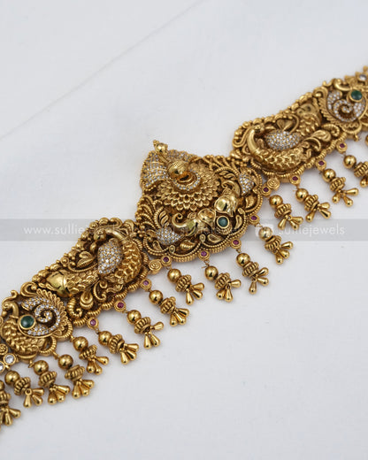 No Idol - 3D Peacock Detailed Premium Hipchain