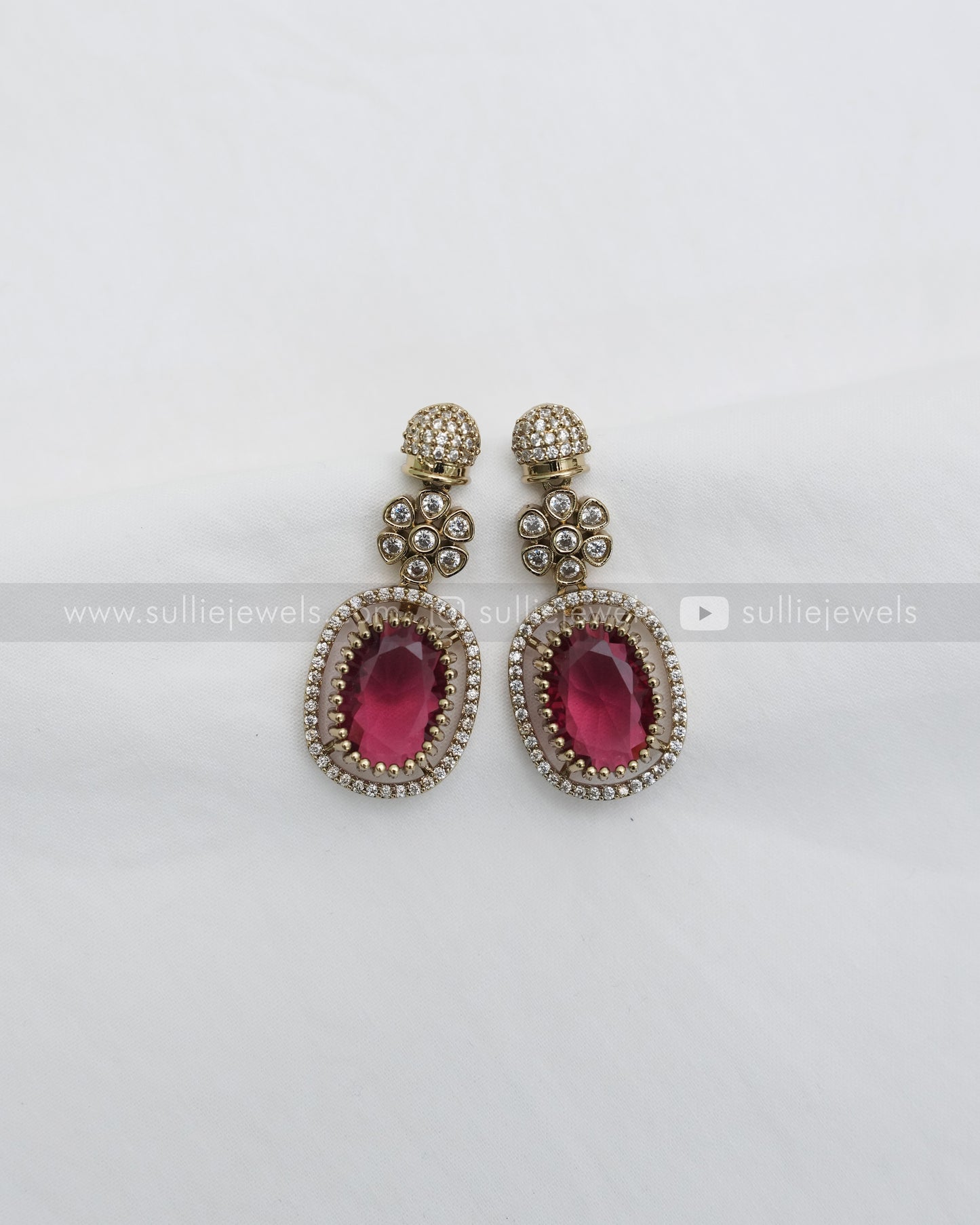 Ruby Premium Victorian Pendant Necklace with Earring