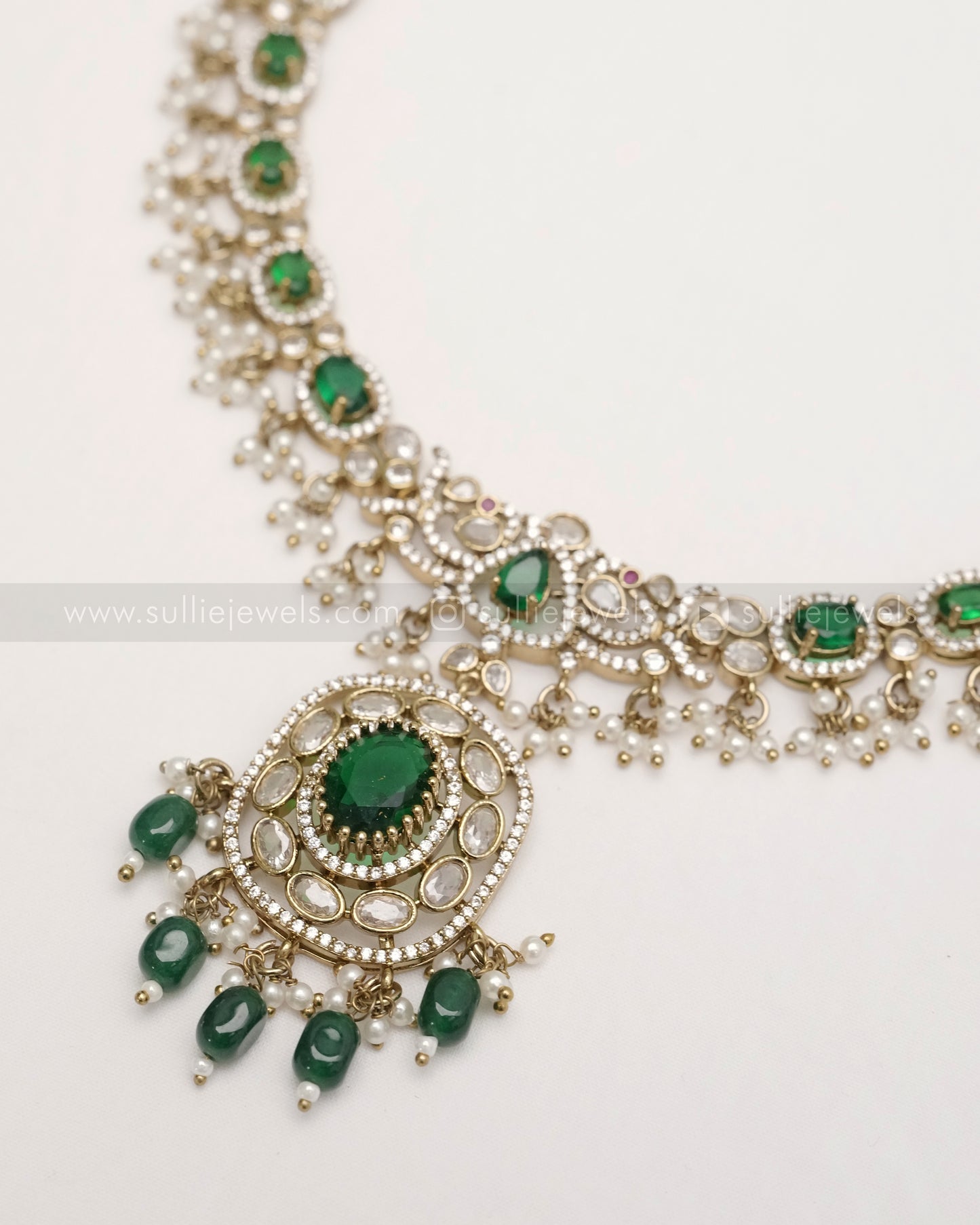 Victorian Emerald  Pendant Necklace with Earring