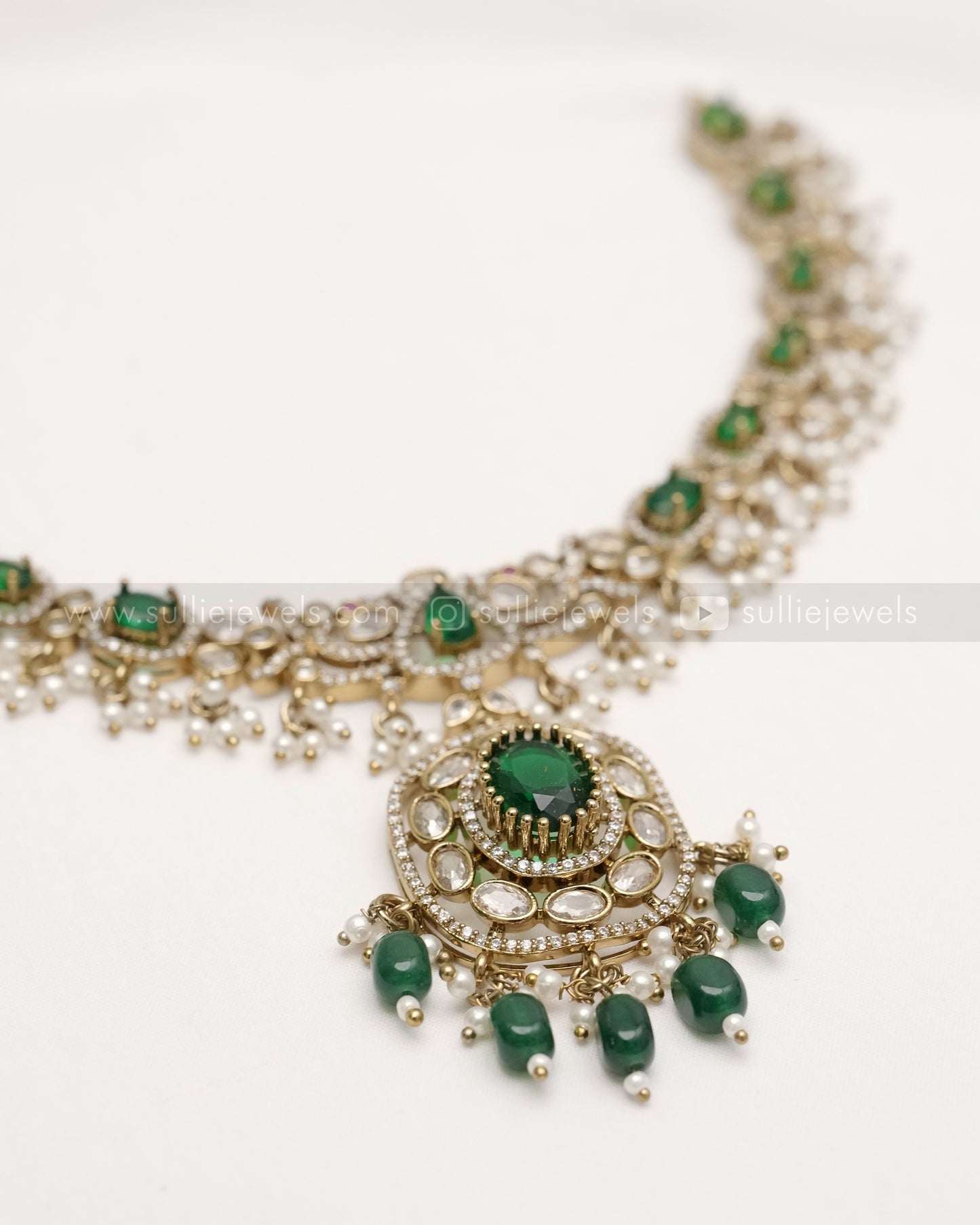 Victorian Emerald  Pendant Necklace with Earring