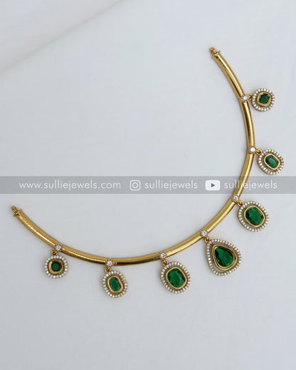 Victorian Green Drop Hasli with Stud