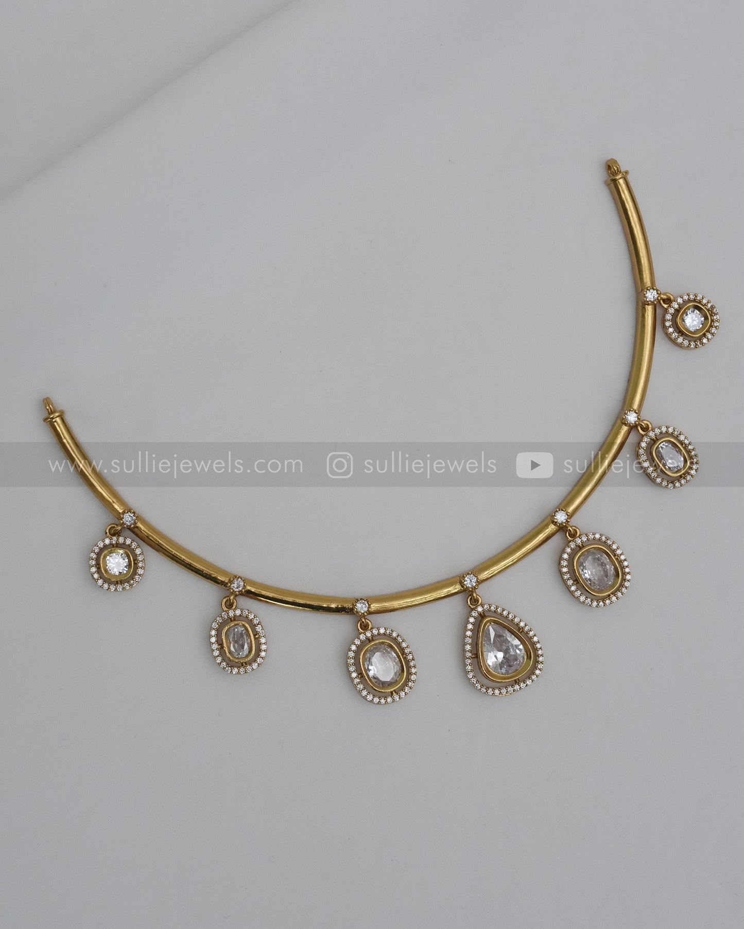 Victorian White Drop Hasli with Stud