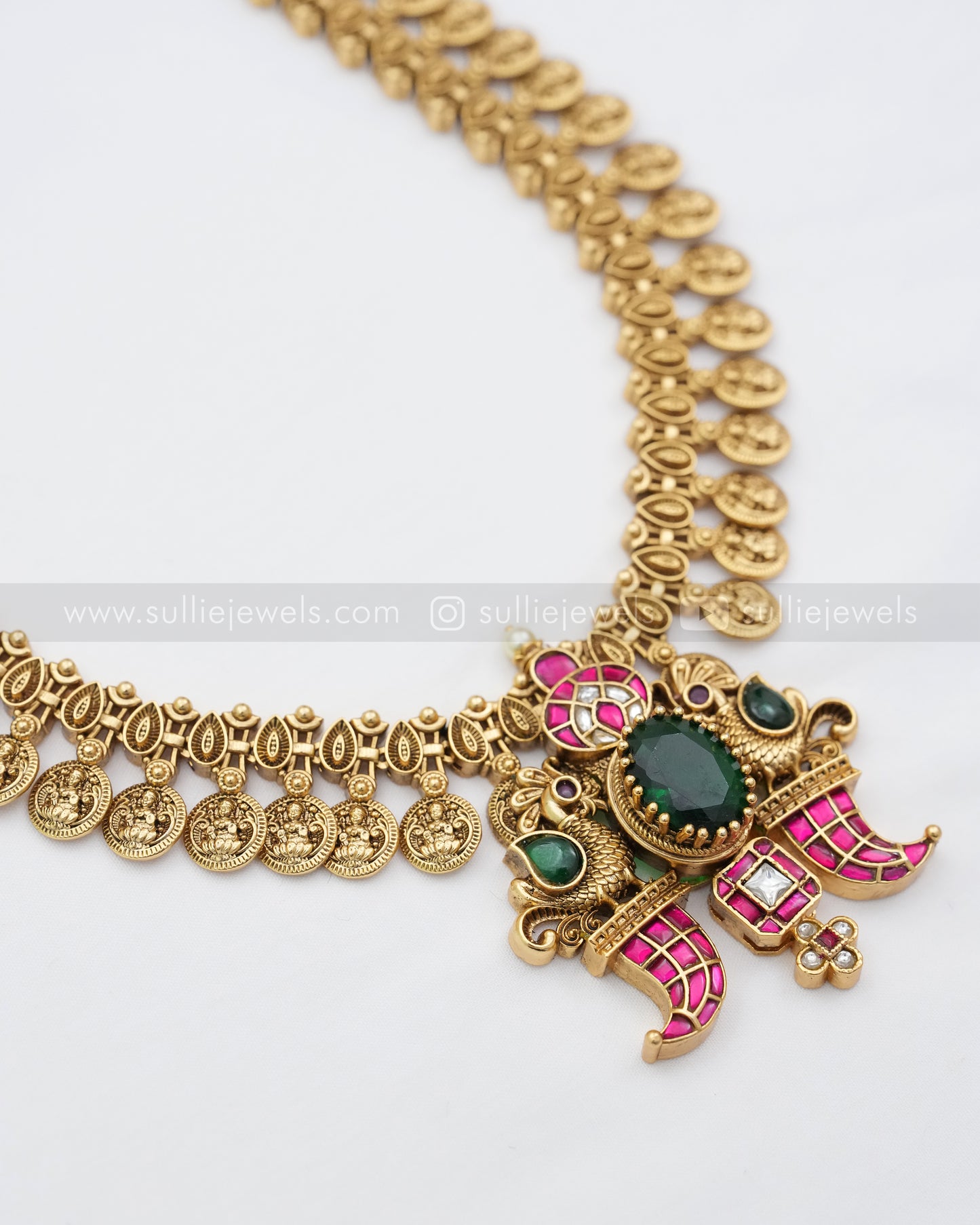 Jadau Premium Emerald Peacock Coin Haaram with Stud