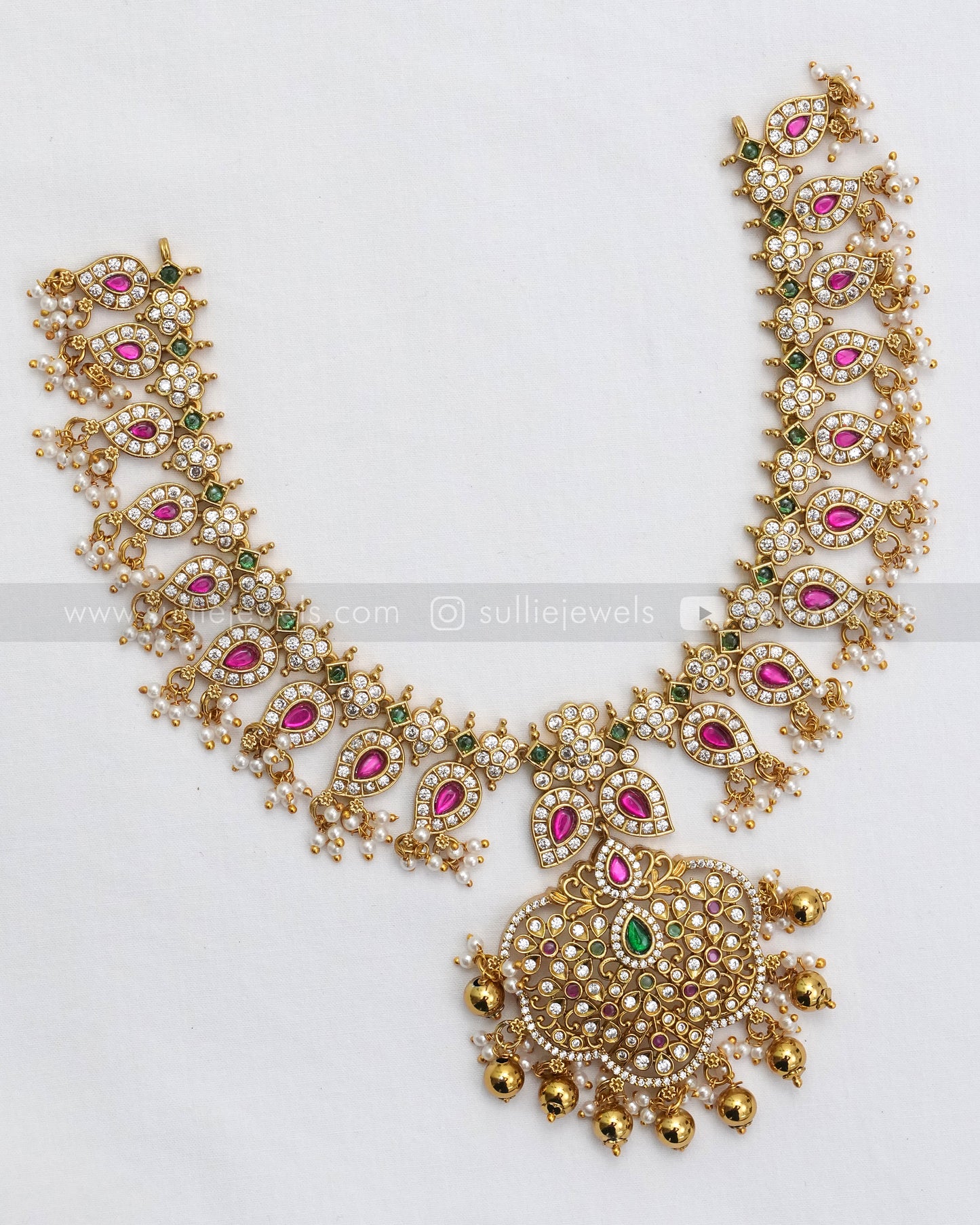 3627 - No Idol - Kemp Guttapusalu Necklace with Earring - Gold Beads