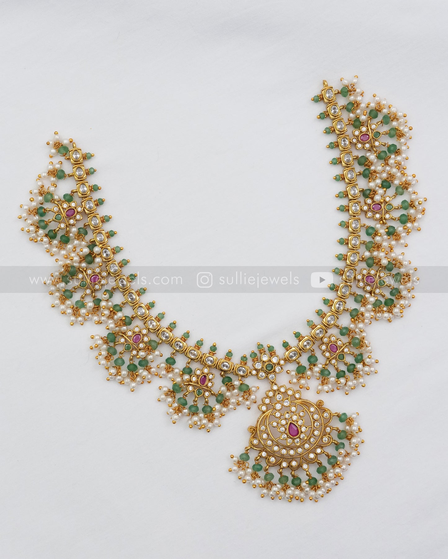 No Idol - Onyx Guttapusalu Necklace with Earring