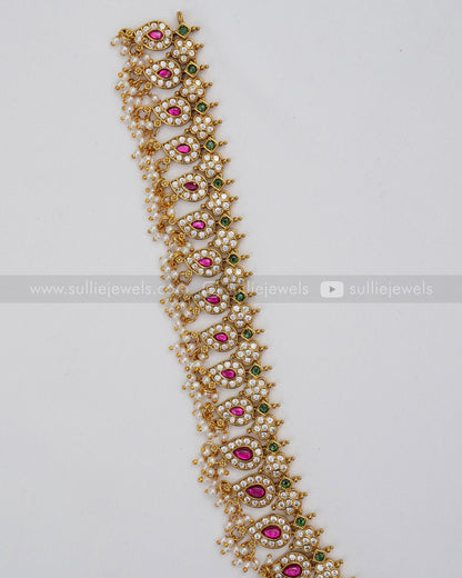 7135 - No Idol - Kemp Guttapusalu Long Chain with Earring - Mint Beads