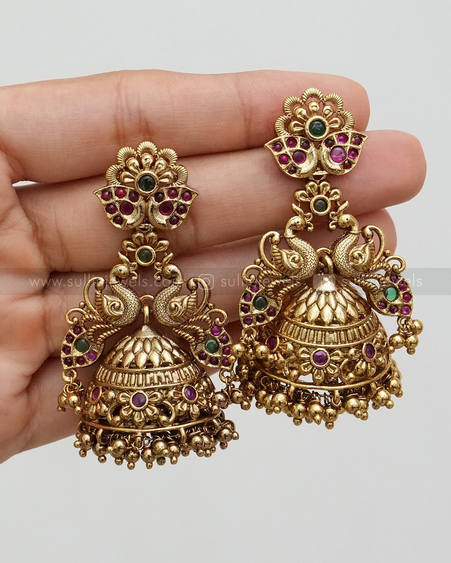 3625 - Gold Cluster Premium Lakshmi Necklace with Jhumka