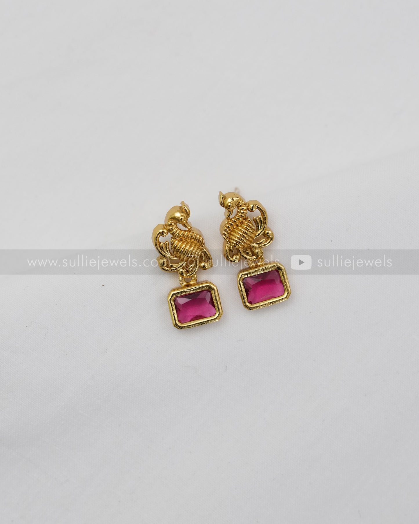 Sufi Peacock Necklace with Stud - White /Violet /Red /Green