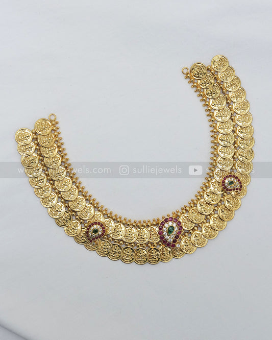 Double Coin / Kaashumaala Broad Necklace with Stud